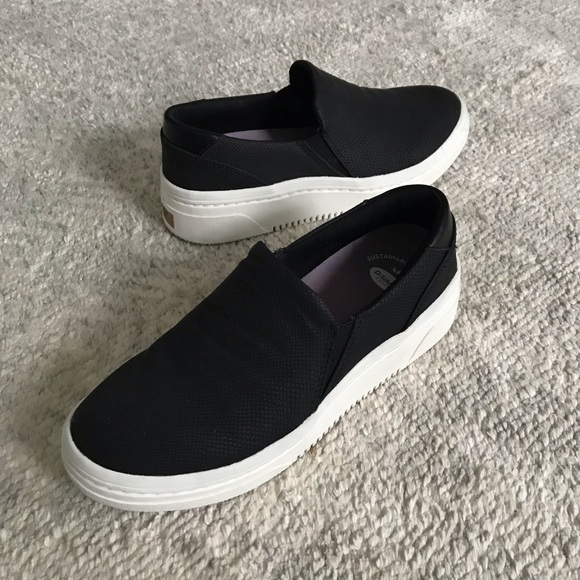 Dr. Scholl's - Picture 10 of 11